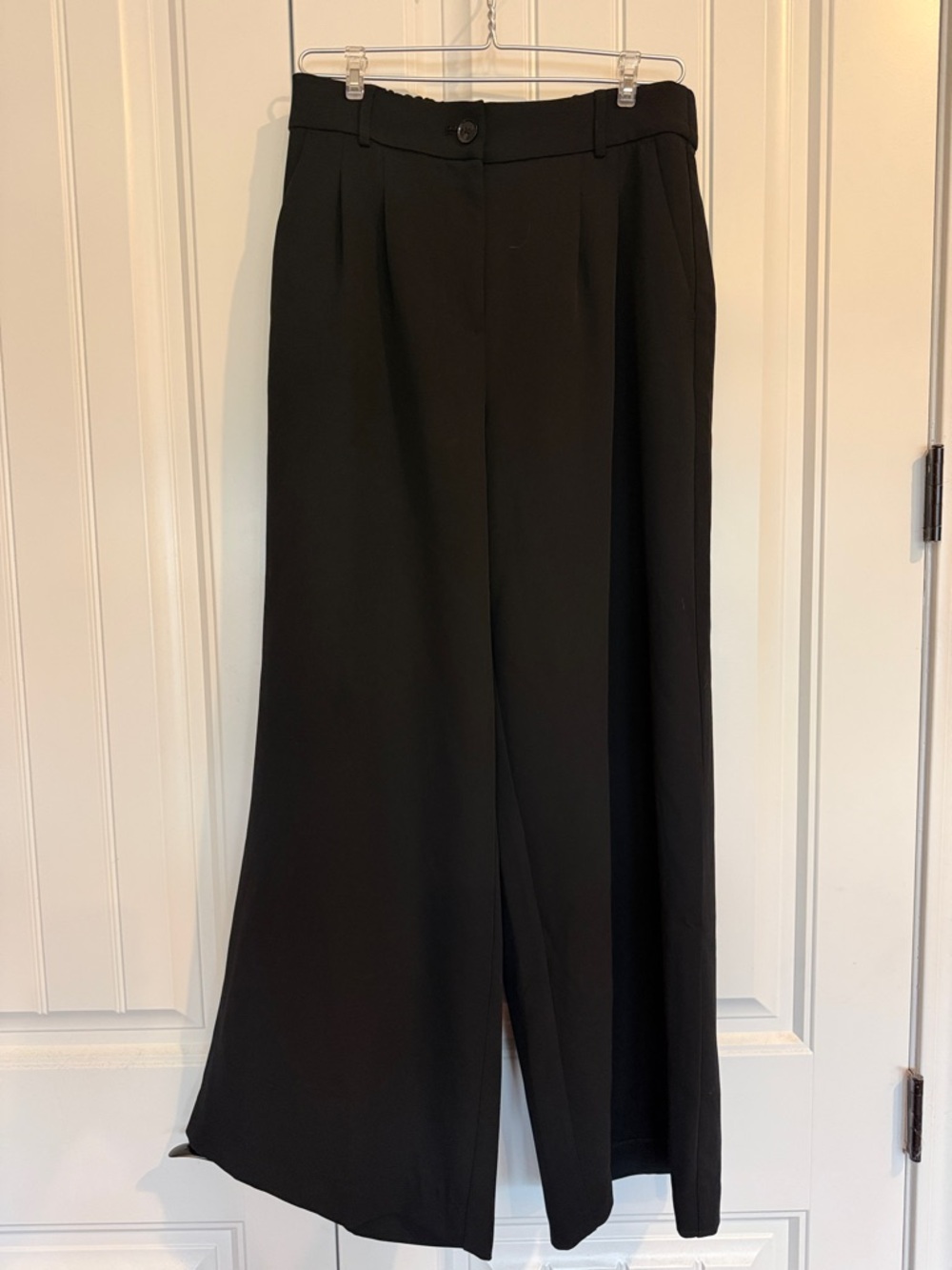 LOFT Black Wide-Leg Trousers with Pleat Detail